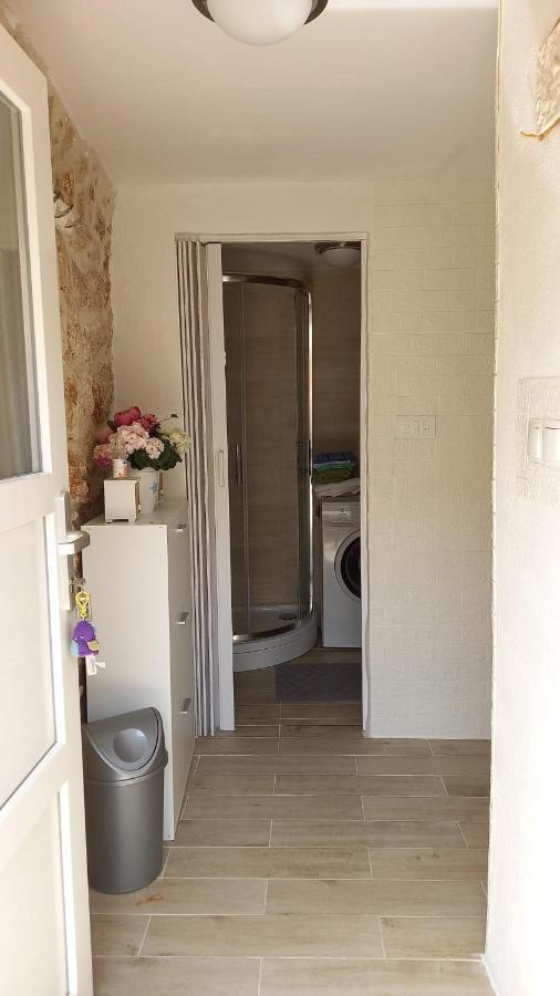 Apartman Niki, Medov Dolac - Lovrec Apartment Luaran gambar
